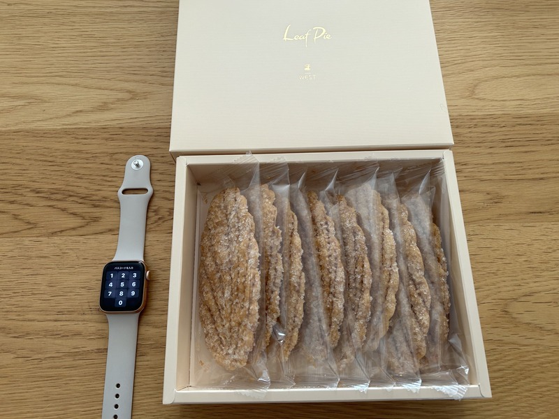 ウェストリーフパイ
アップルウォッチとの比較
