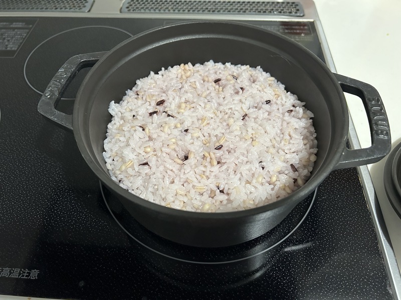 ストウブ鍋 炊飯