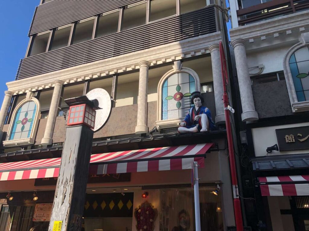 浅草白波5人男