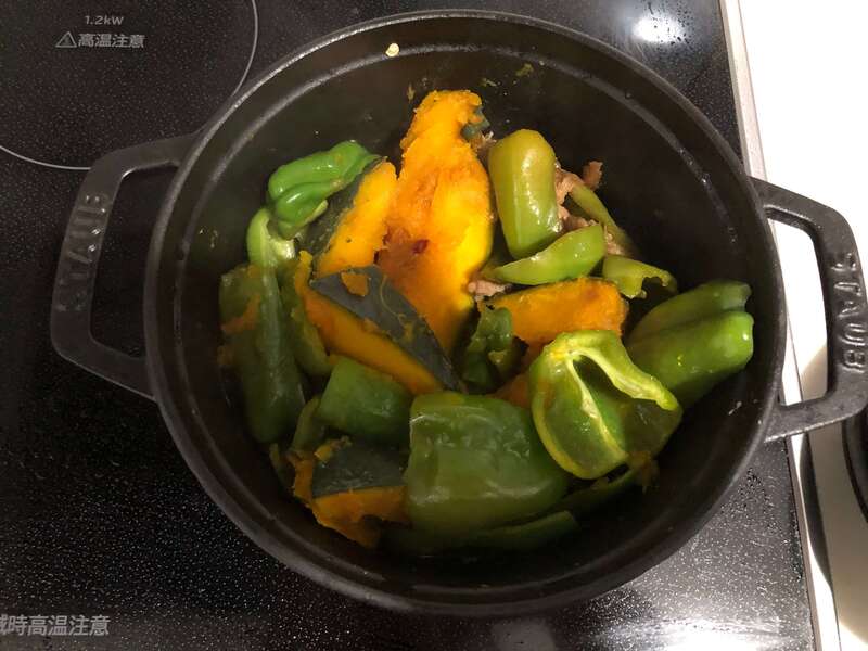 ピーマンとかぼちゃの煮物