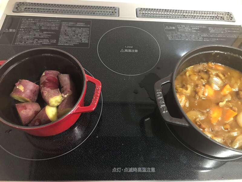 ストウブ鍋 無水カレー 焼き芋