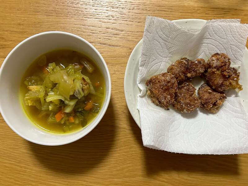 野菜スープ　から揚げ